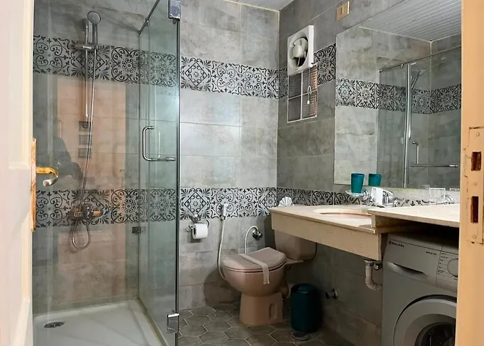 Peaceful 2br Lagoon View Getaway In Einbay Apartment *