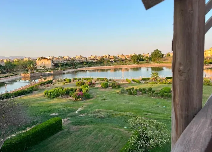 Apartment Peaceful 2br Lagoon View Getaway In Einbay Ain Sukhna